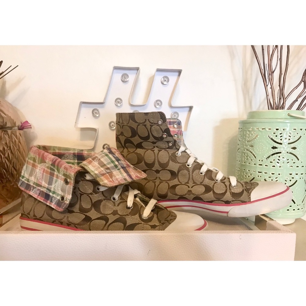 ADORABLE Coach Hightop Sneakers - “Bonney” size 10